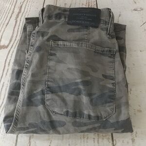 Lucky Brand The Cargo Camo Pants Size 8/29